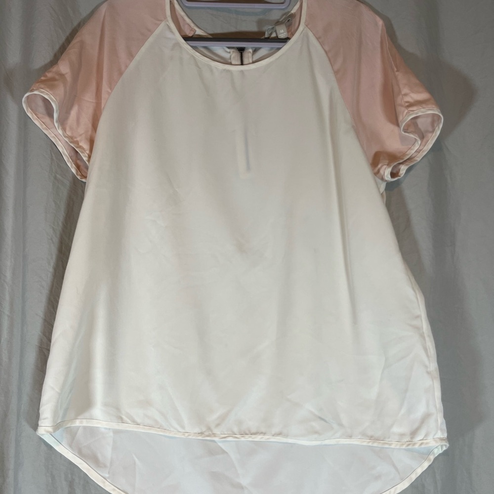 Banana Republic Cream and Pink‎ Short Sleeve Top